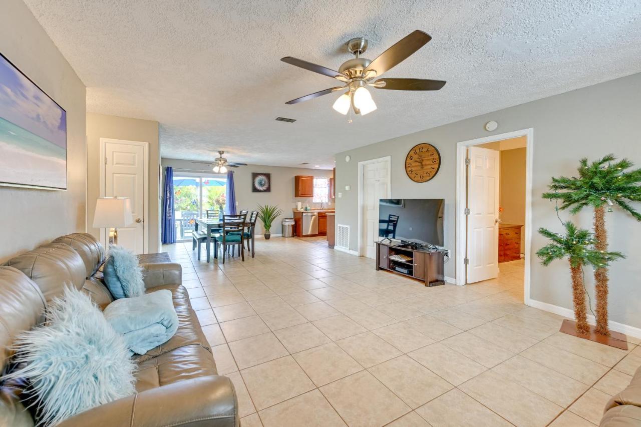 Dog-Friendly Home With Yard About 6 Miles To The Beach! Sarasota Exterior photo